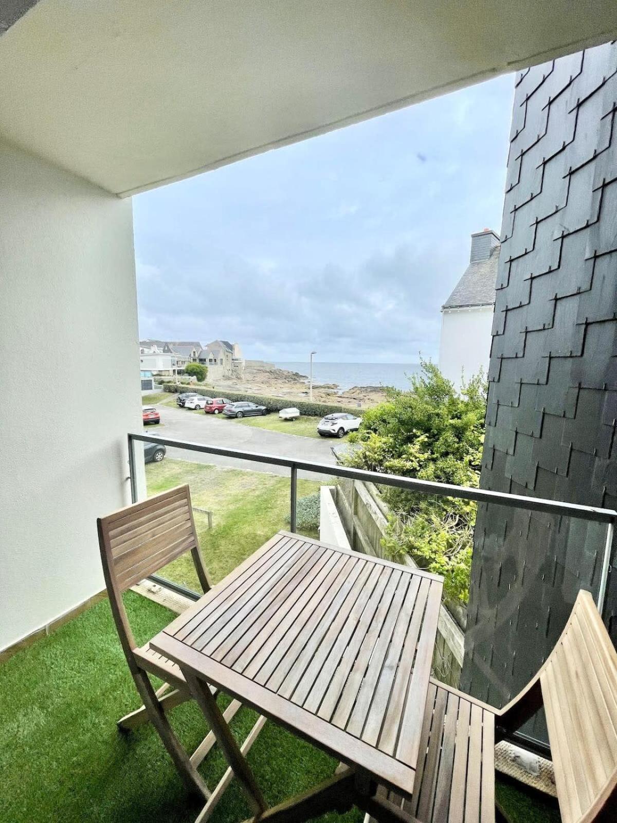 Royal Appartement De Standing - Face A L'Ocean Ploemeur Exterior photo